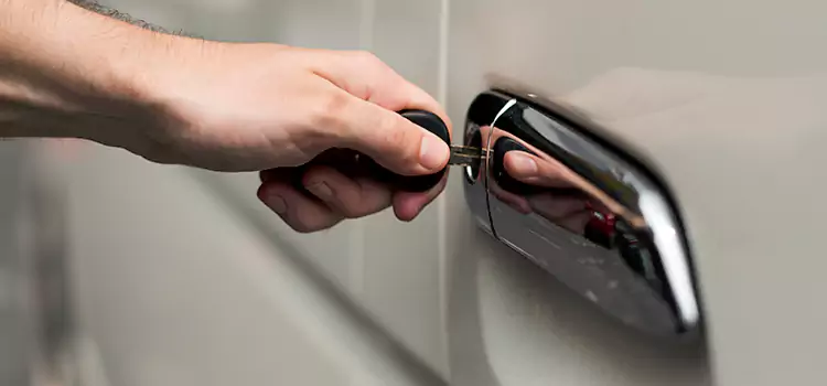 Why Choose Our Auto Locksmith Team in Bloomingdale, IL?